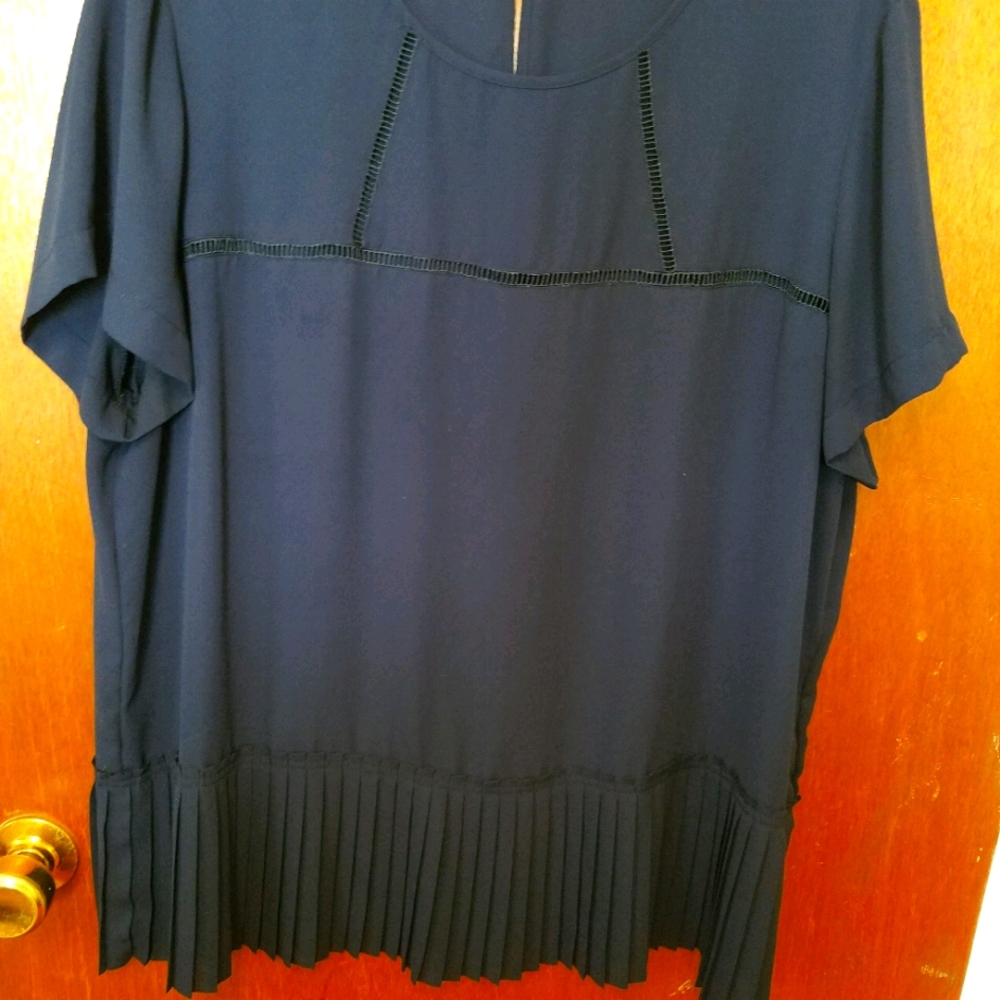 Short Sleeve Tunic Blouse